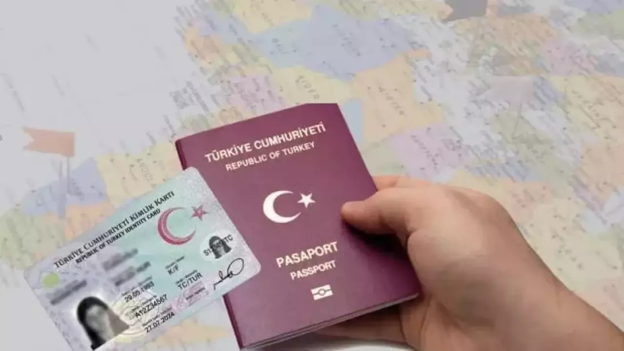 Yunanistan Kapıları Açıldı mı? Kimlik Yeter mi, Vize Gerekli mi, Pasaport Şart mı? Marina Vize ile Cevaplar Burada!